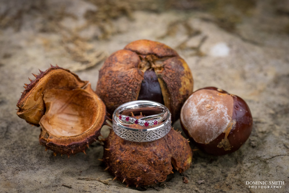 Autumnal wedding ring photo