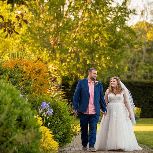 Wedding of Jessica and Paul at East Court, East Grinstead
